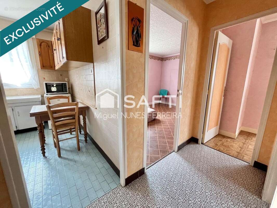 Maison 140 m² à Petit-Couronne  - photo 7