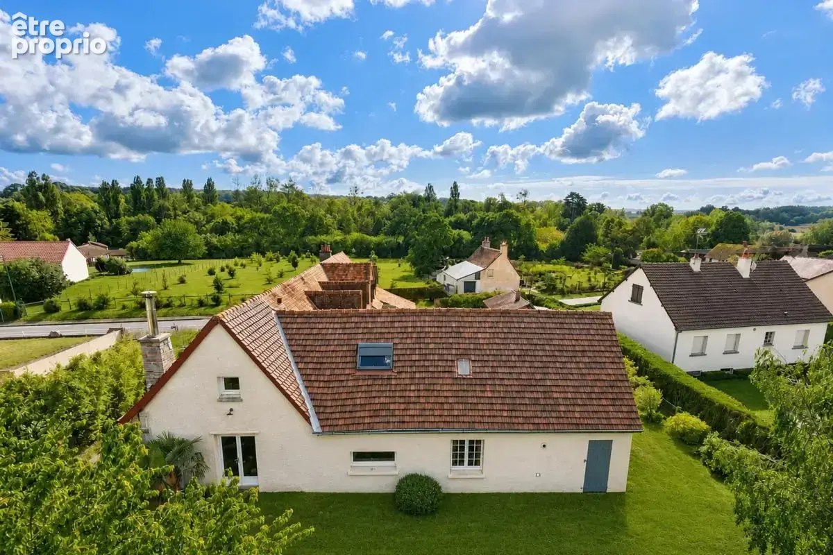 Maison rénovée 230 m² à Fyé - photo 5