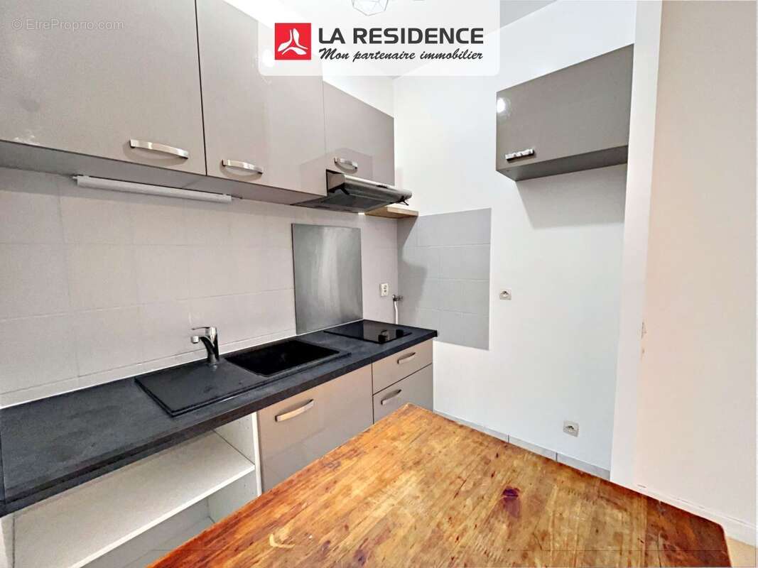 Appartement à PARIS-20E