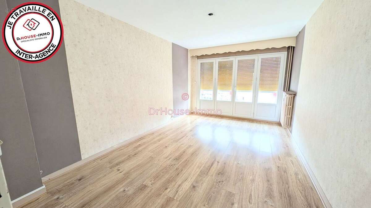 Appartement à SAINT-ETIENNE