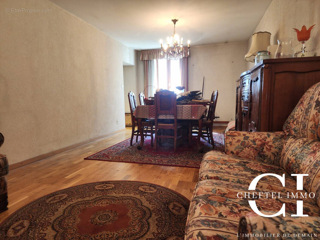 Maison à BONNEVILLE