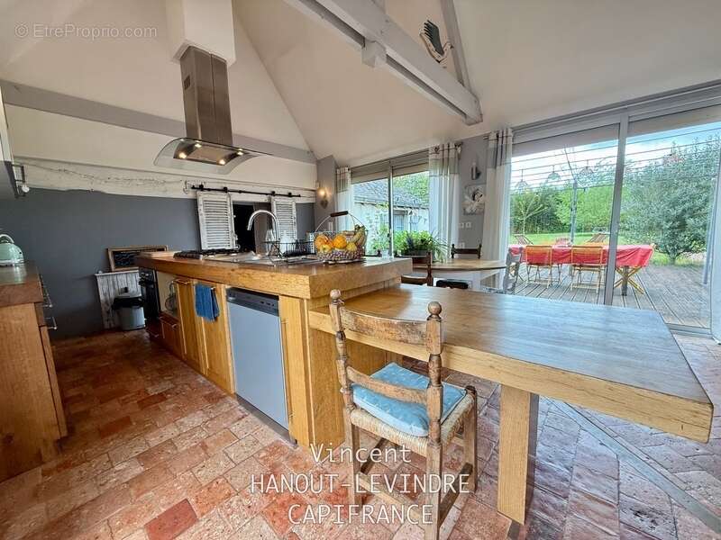 Maison à SOULAIRE-ET-BOURG