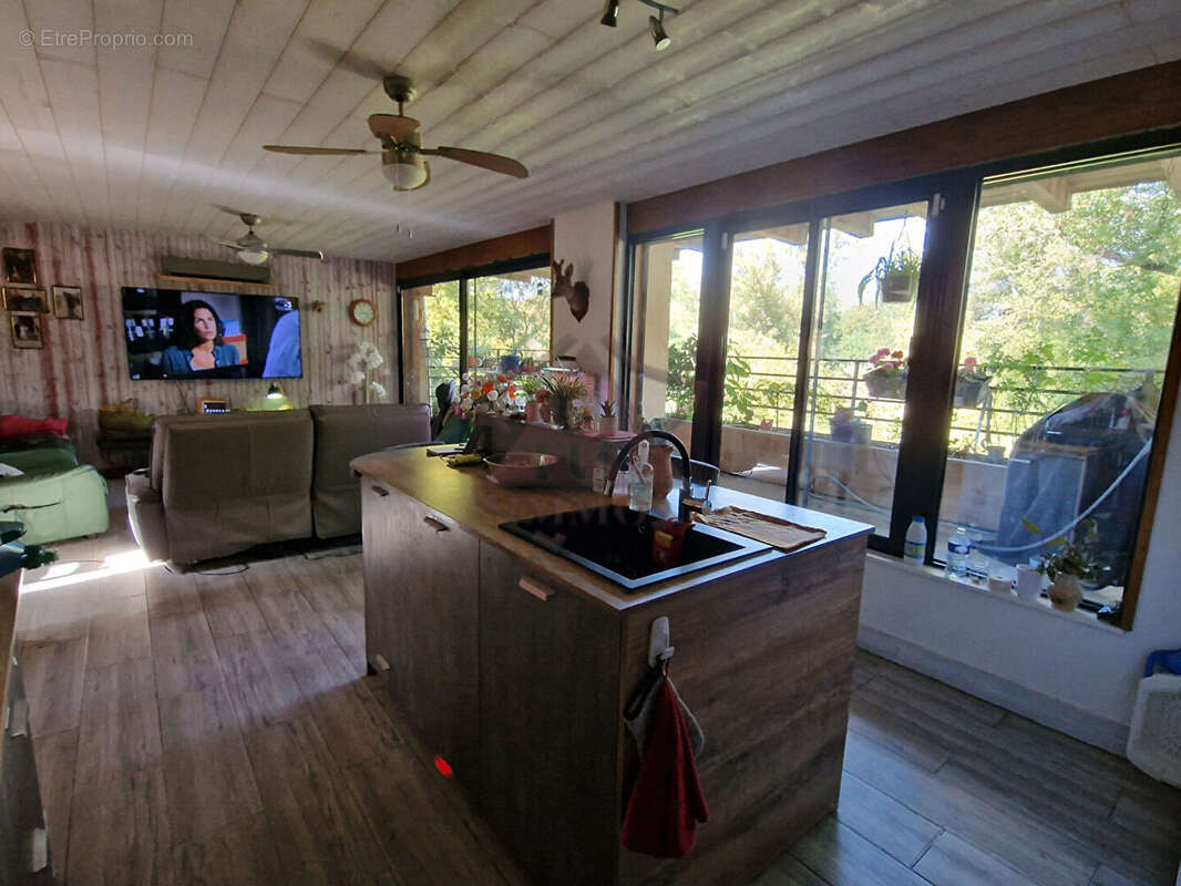 Maison à SAINT-AMBROIX