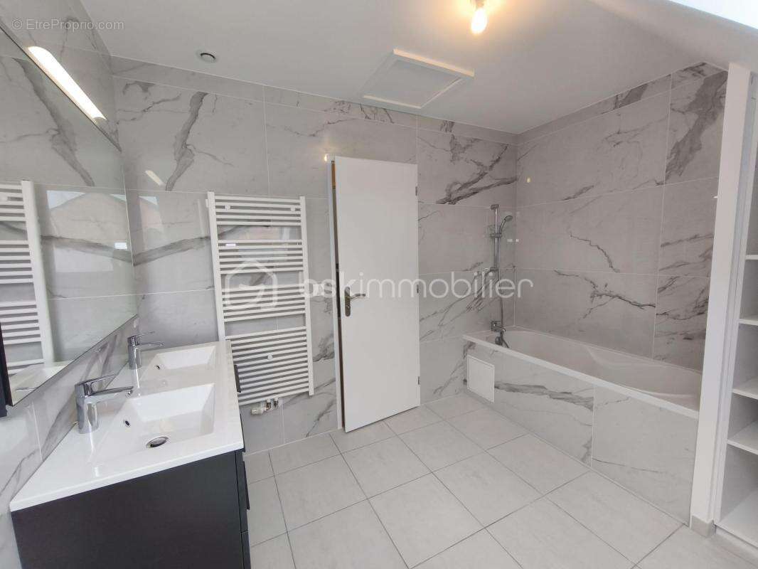 Maison à SAINT-WITZ