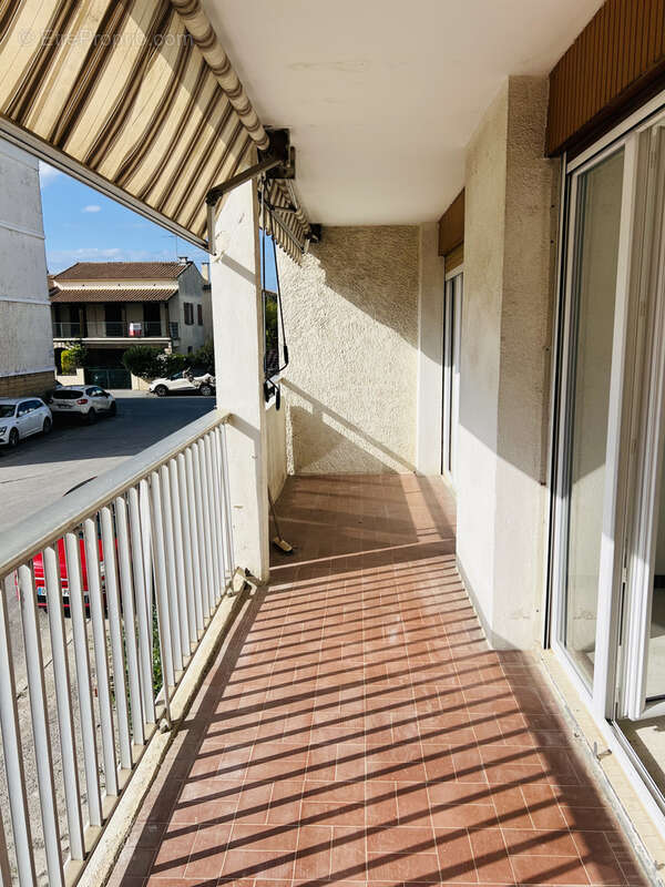 Appartement à LUNEL