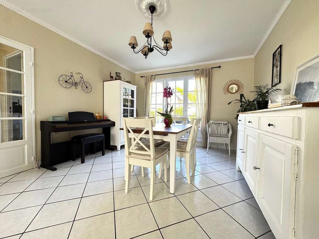 Maison à LE PLESSIS-TREVISE