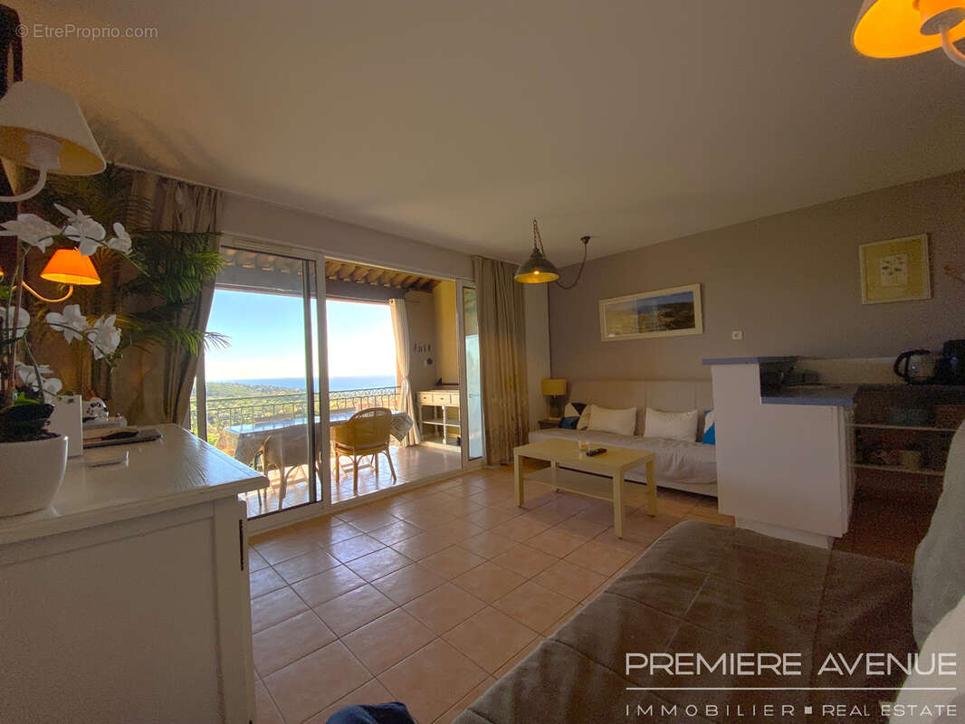Appartement à LES ISSAMBRES