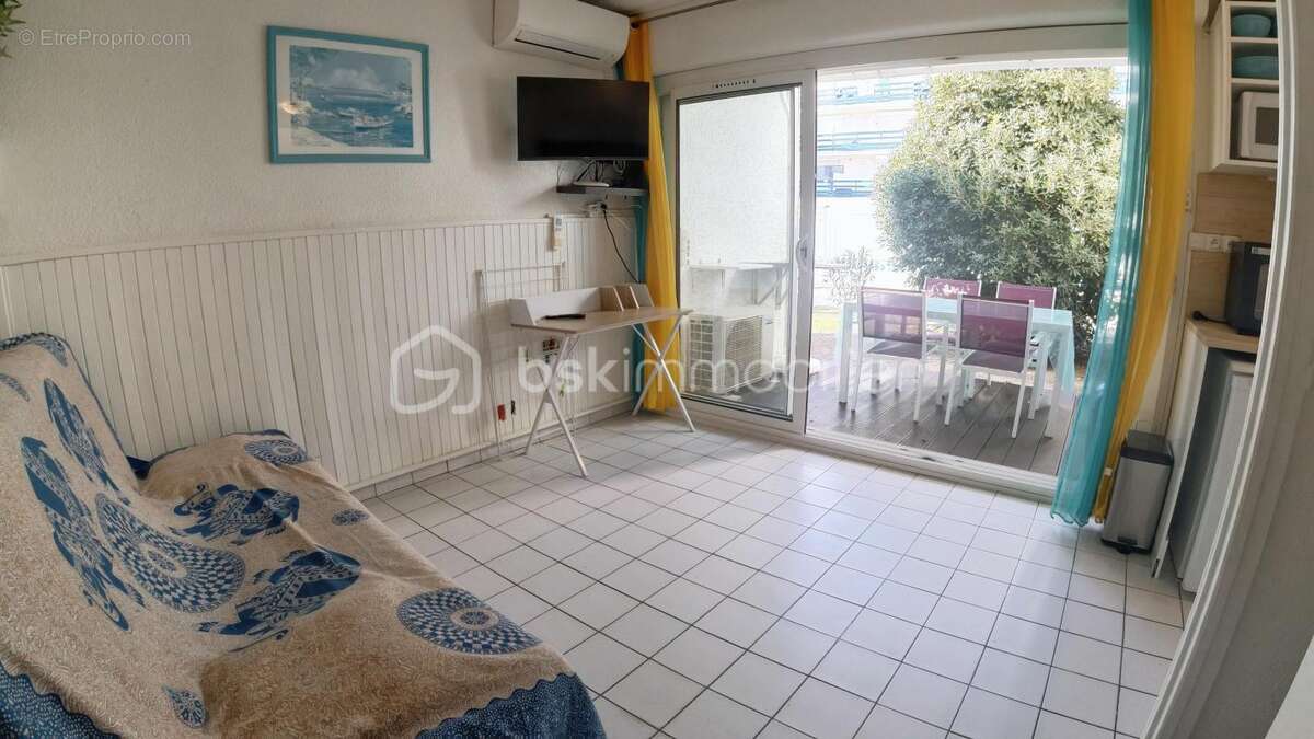 Port-Leucate : Appartement T2 au RDC les pieds dans le sable, avec terrasse et parking sécurisé - photo 5