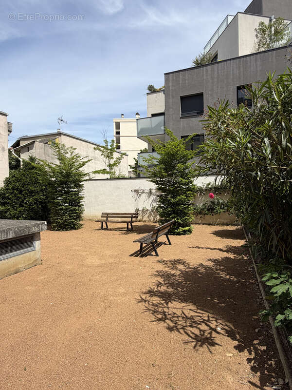 Appartement à LYON-8E