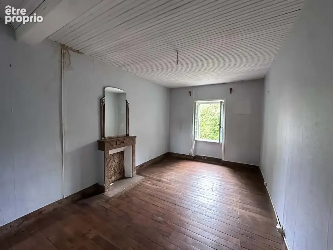 Maison 8 pièces 136 m² à vendre à Charensat (63640) - photo 9