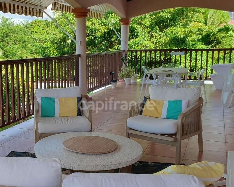 Maison à SAINTE-LUCE