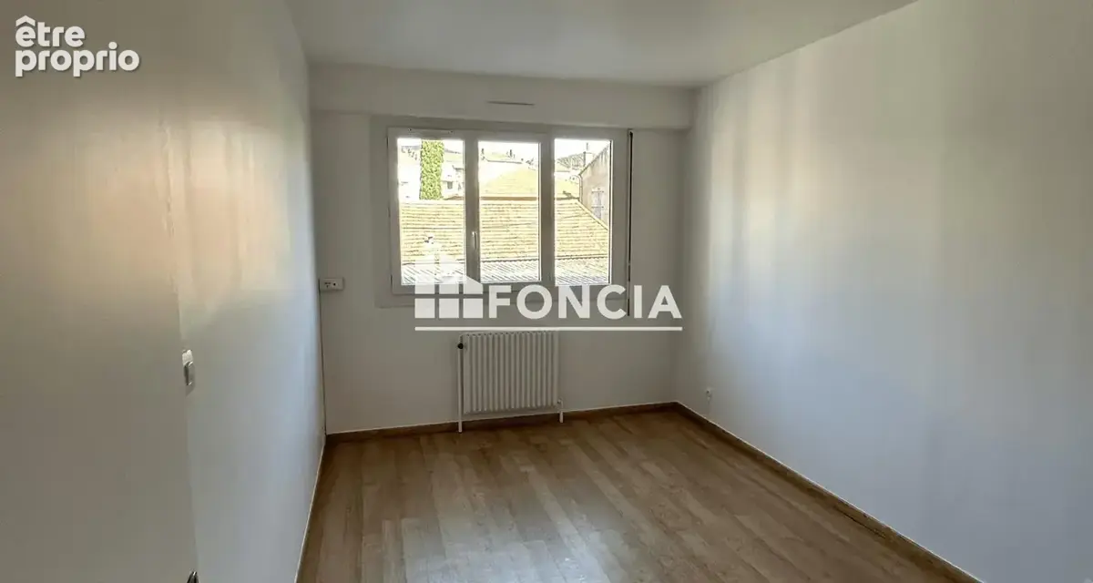 T3 75 m² avec balcon, loggia, cave et parking sécurisé – Draguignan - photo 6