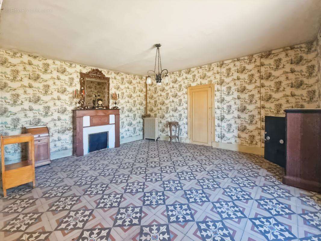 Maison à JANVILLE