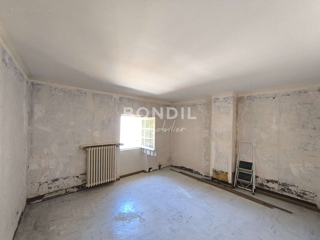 Appartement à PERTUIS