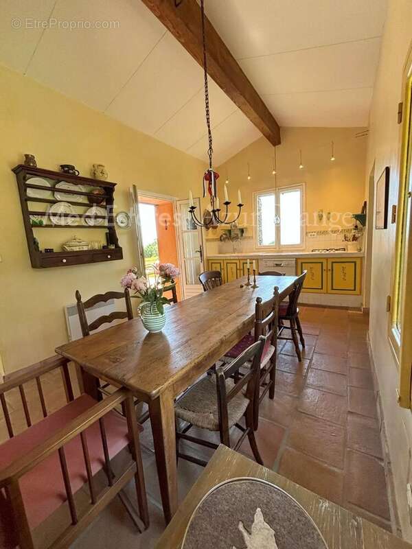 Maison à LA GARDE-FREINET