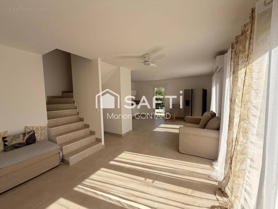 Photo 1 - Maison à LA FARLEDE