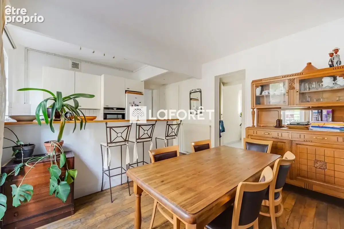 PARC MONTSOURIS - Appartement familial de 100 m² - 3 chambres -  BOX - Triple exposition - photo 4