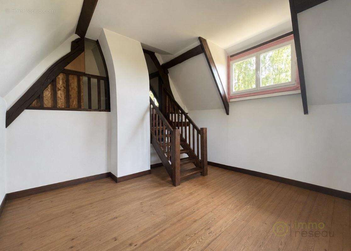 Maison 133 m² à Ecouis  - photo 9