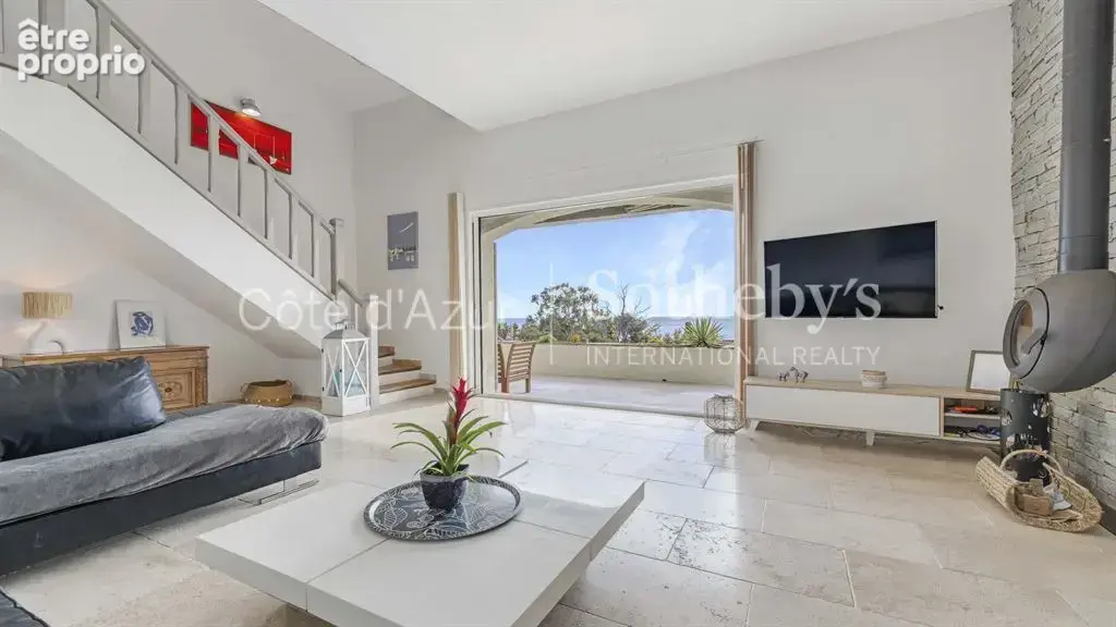 Les Issambres, villa de prestige vue mer, 6 chambres, piscines, à pied des plages - photo 7