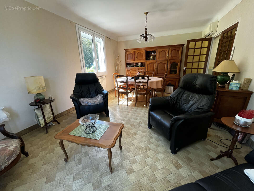 Maison à VILLEFRANCHE-DE-ROUERGUE