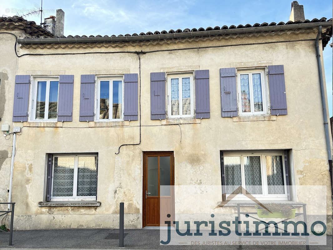 Maison à LAPALUD