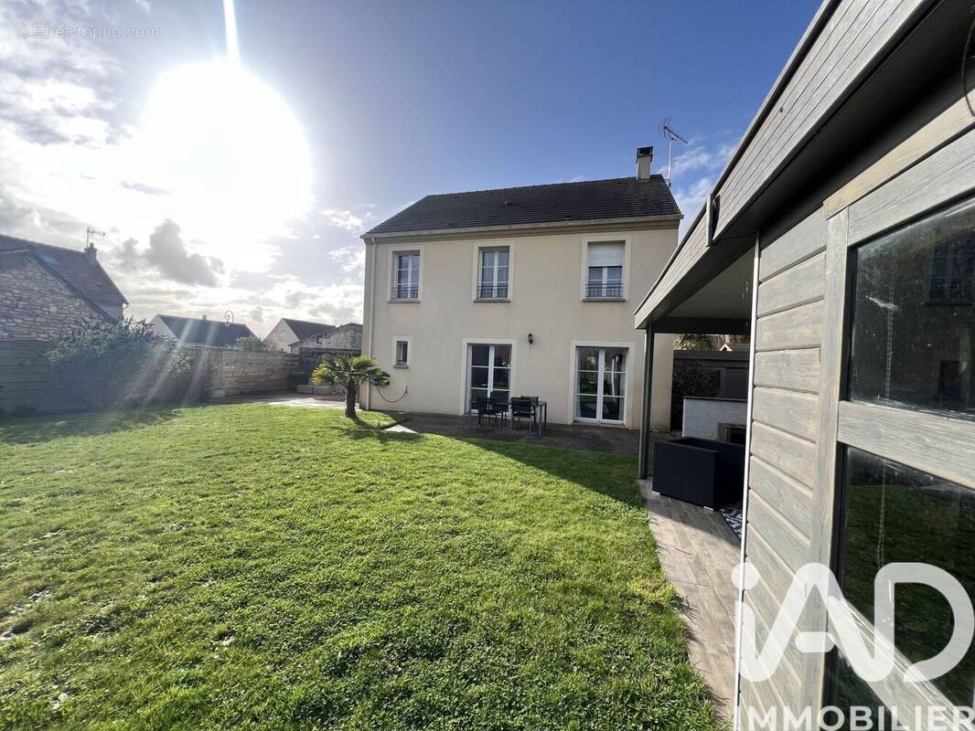 Photo 1 - Maison à MONTEREAU-SUR-LE-JARD