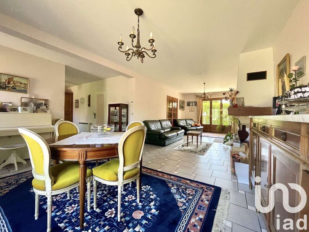 Photo 3 - Maison à BEAUCHAMP