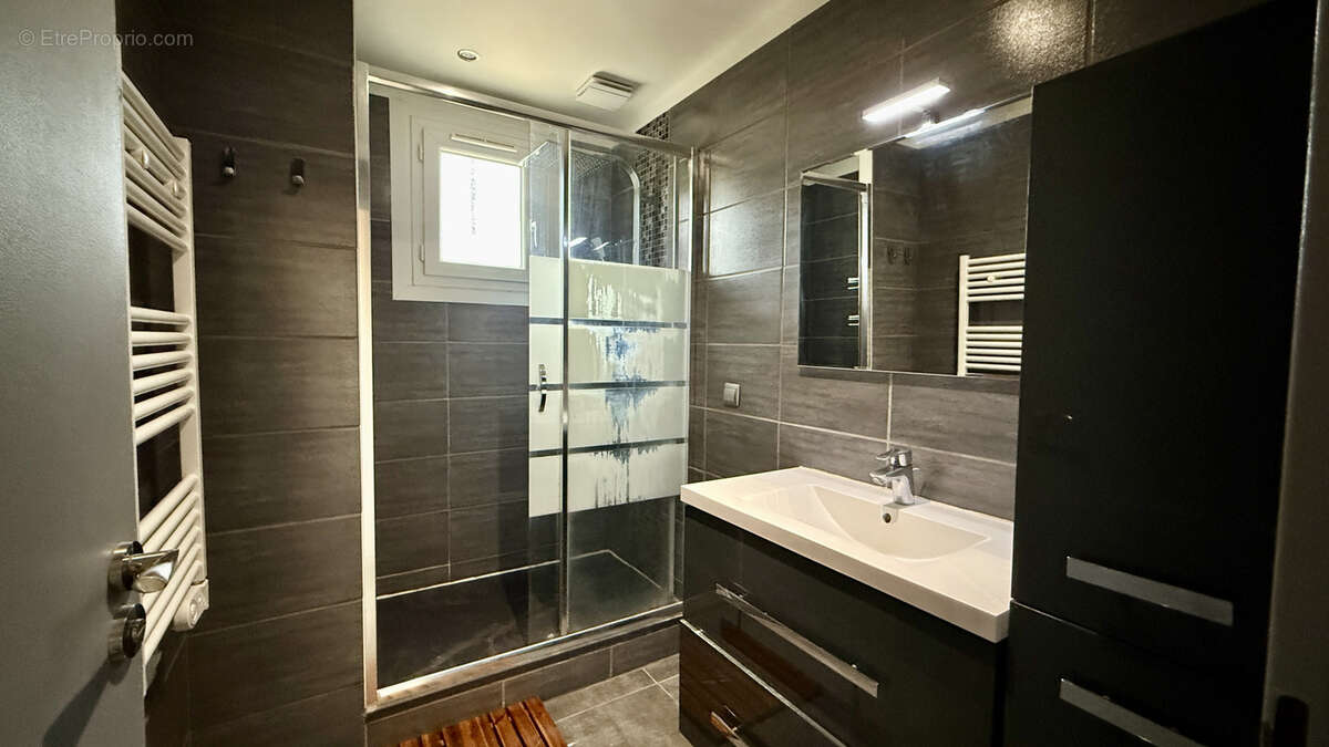 Maison à VERS-PONT-DU-GARD