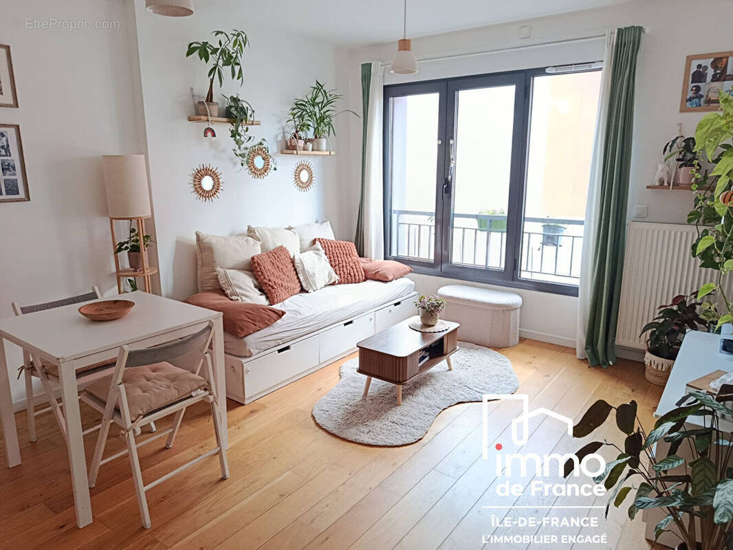 Appartement à VAIRES-SUR-MARNE