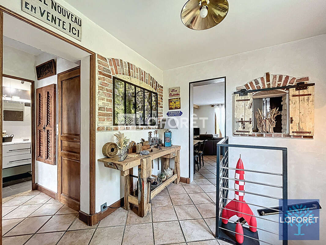 Maison à VIGNEUX-SUR-SEINE