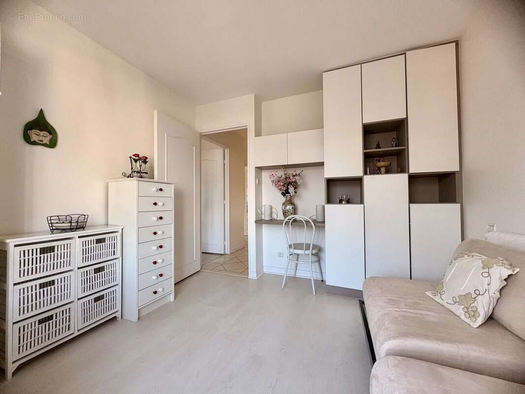 Appartement à LE PLESSIS-TREVISE