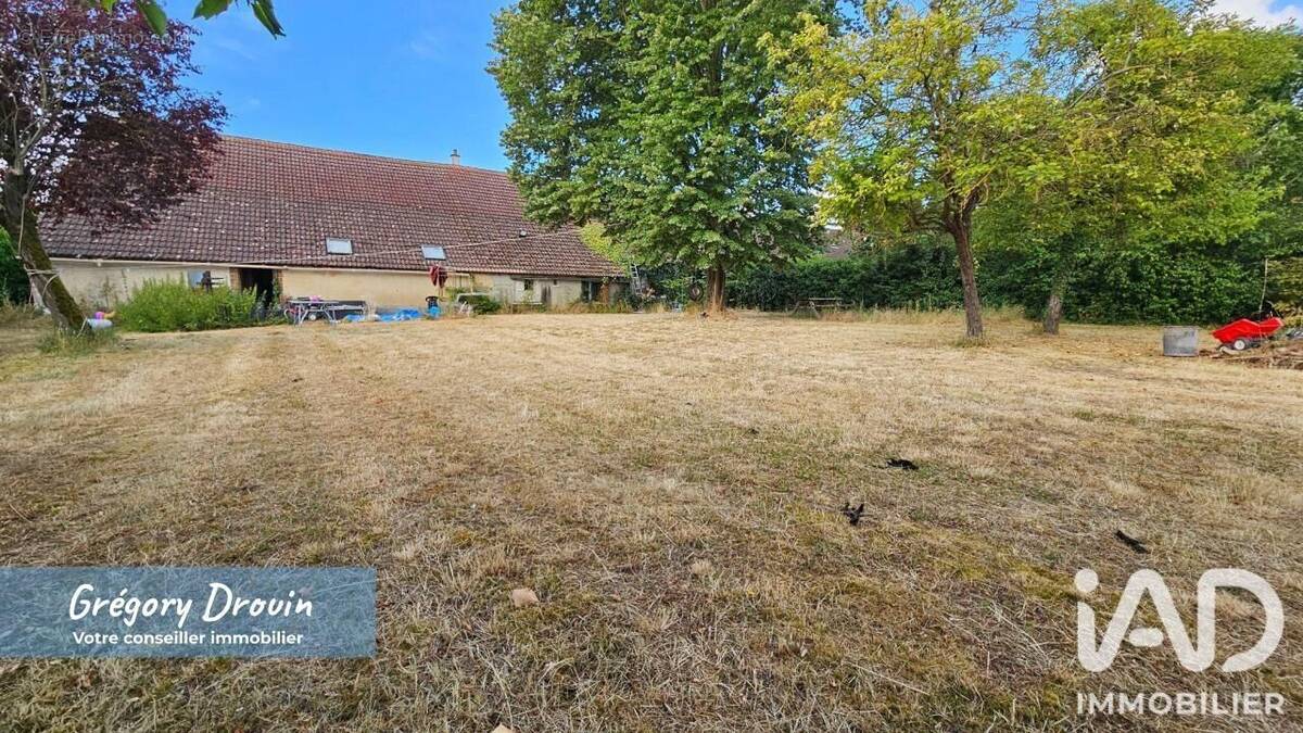 Photo 1 - Maison à AUXY