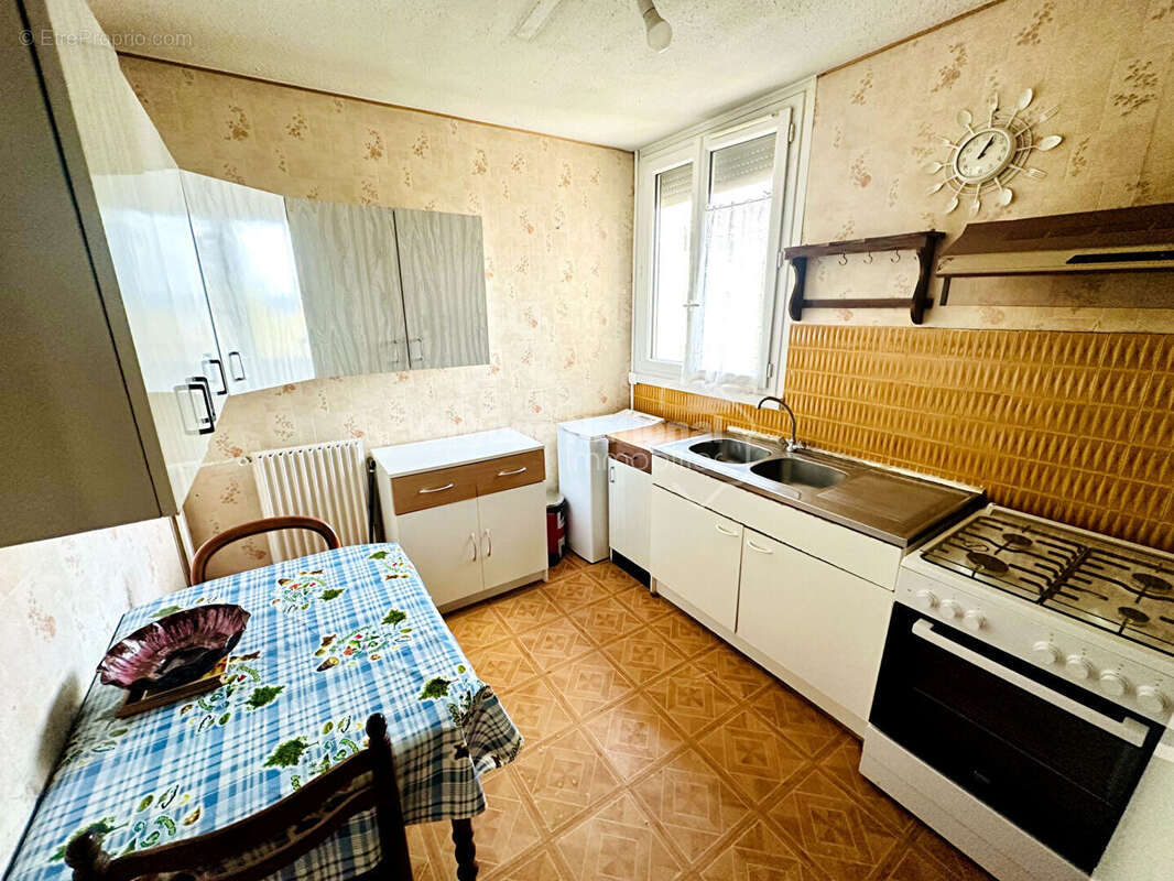 Appartement à VITROLLES