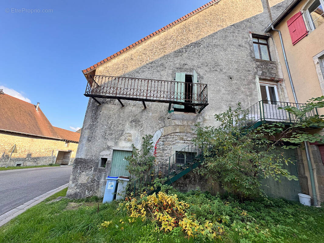 Maison à ARLAY