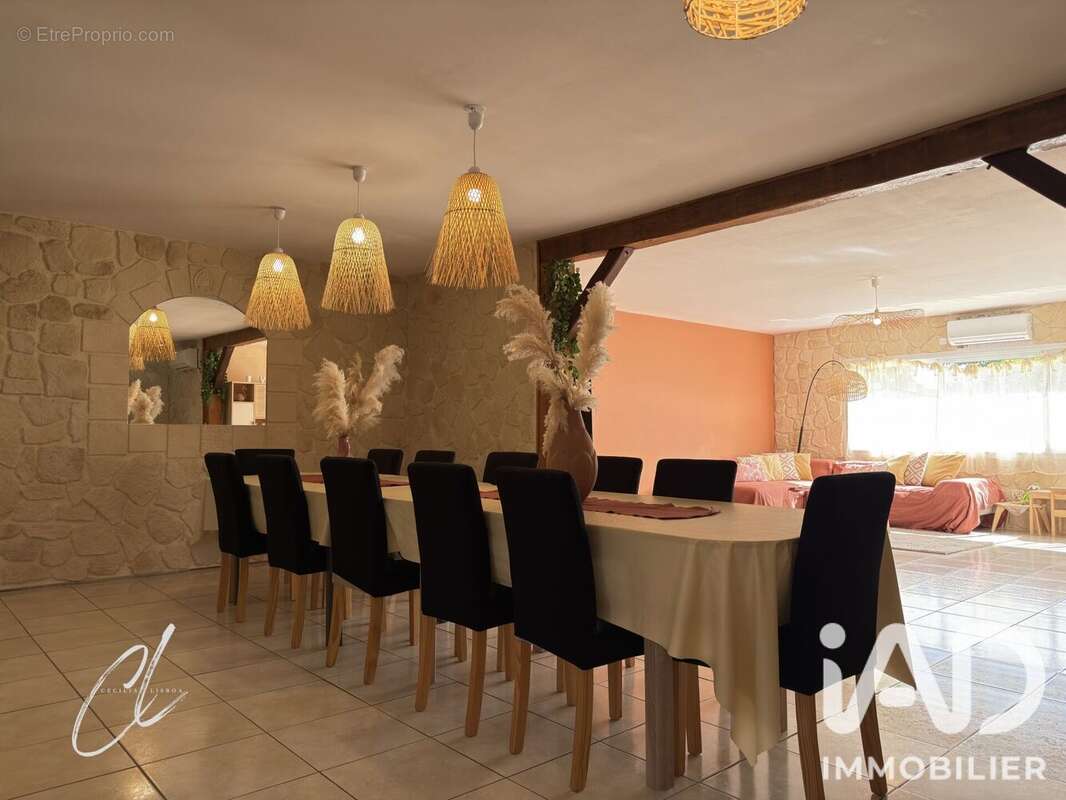 Maison 190 m² à Thoury-Ferottes  - photo 7
