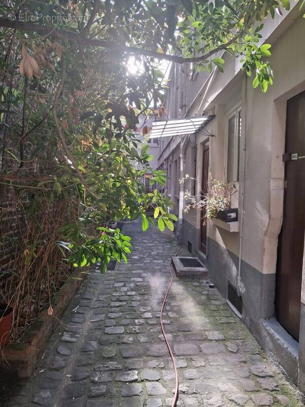 Commerce à VINCENNES