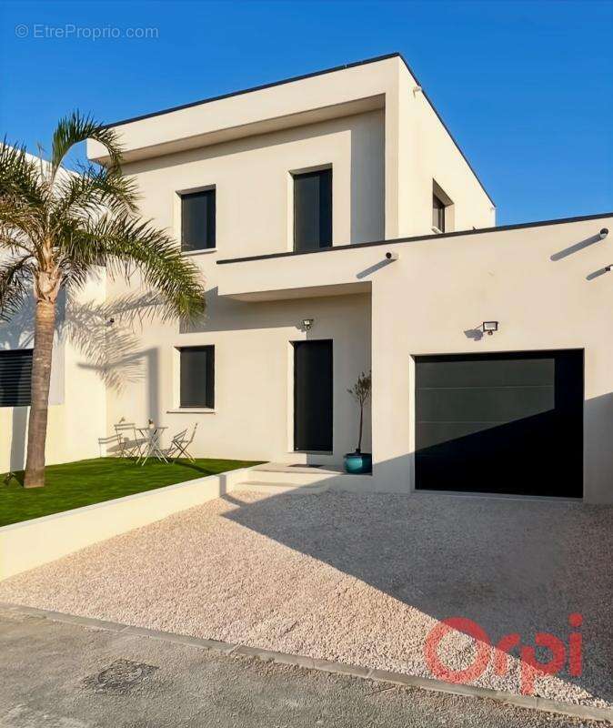 Maison à SERIGNAN