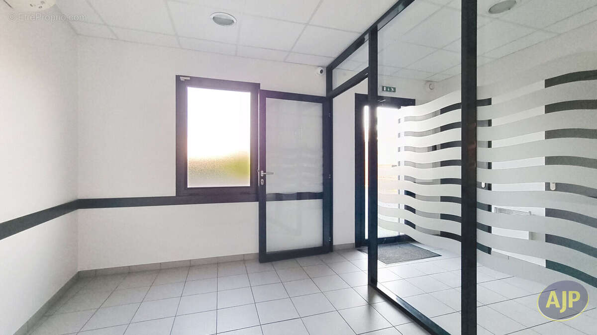 Commerce à LIBOURNE