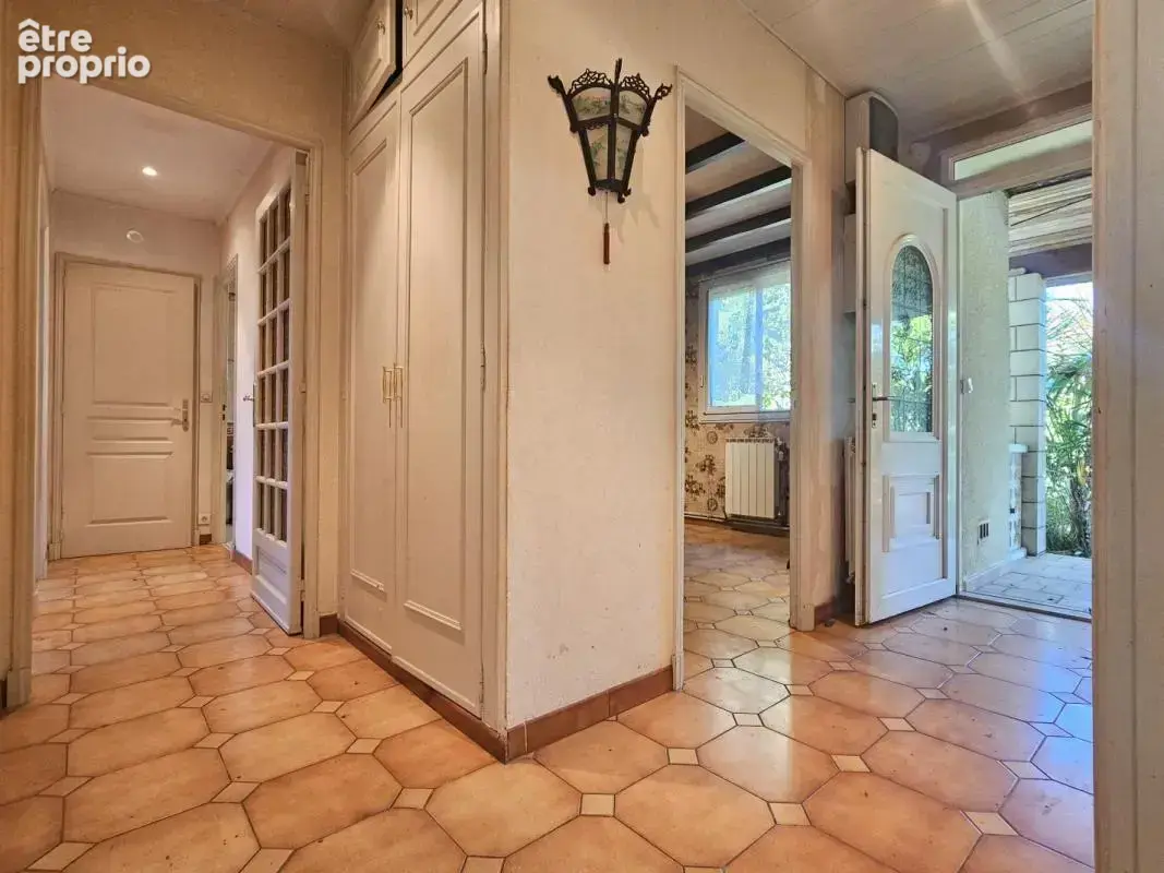 Maison 4 pièces 104 m² à vendre à Sainte-Livrade-Sur-Lot (47110) - photo 2