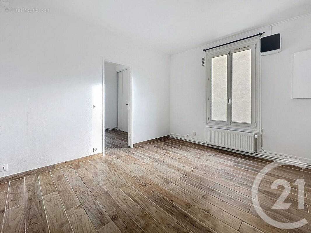 Photo 1 - Appartement à THIAIS
