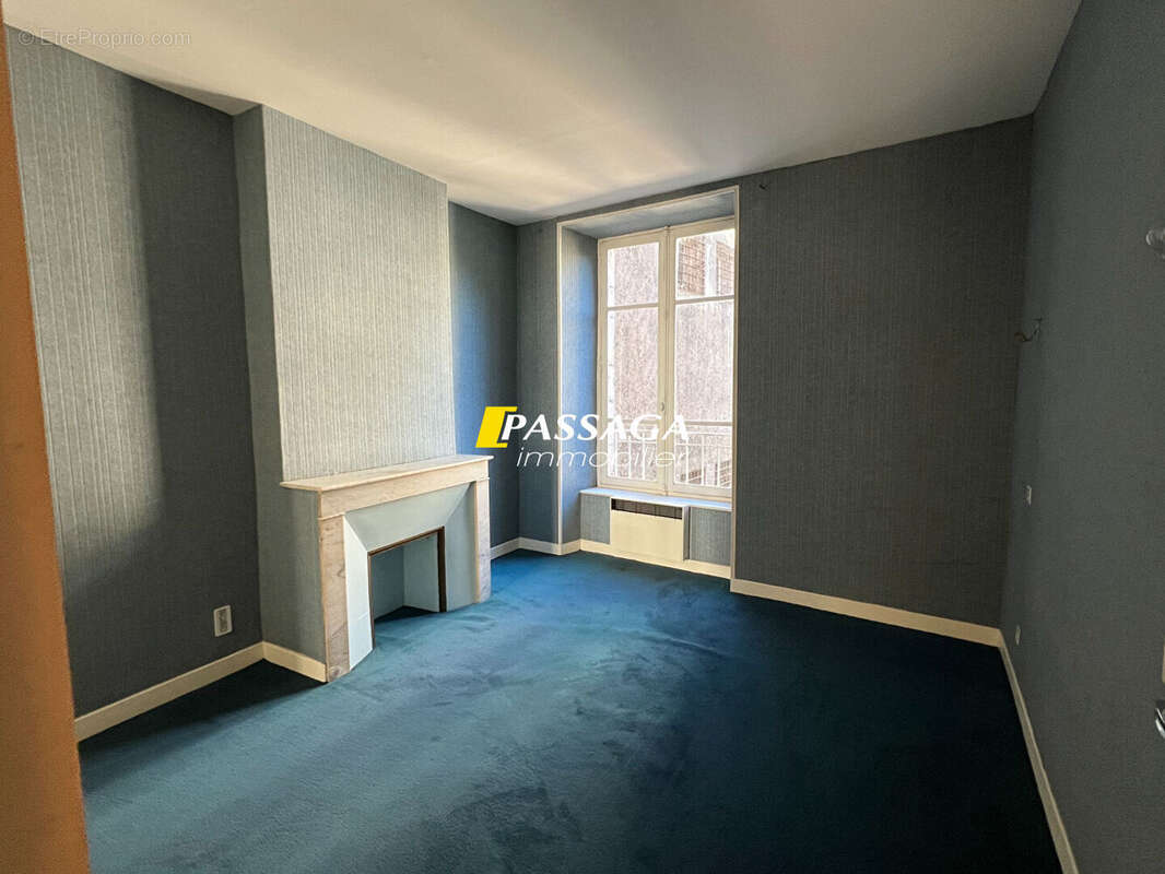 A VENDRE - Appartement T3 avec cave - RODEZ centre - photo 6