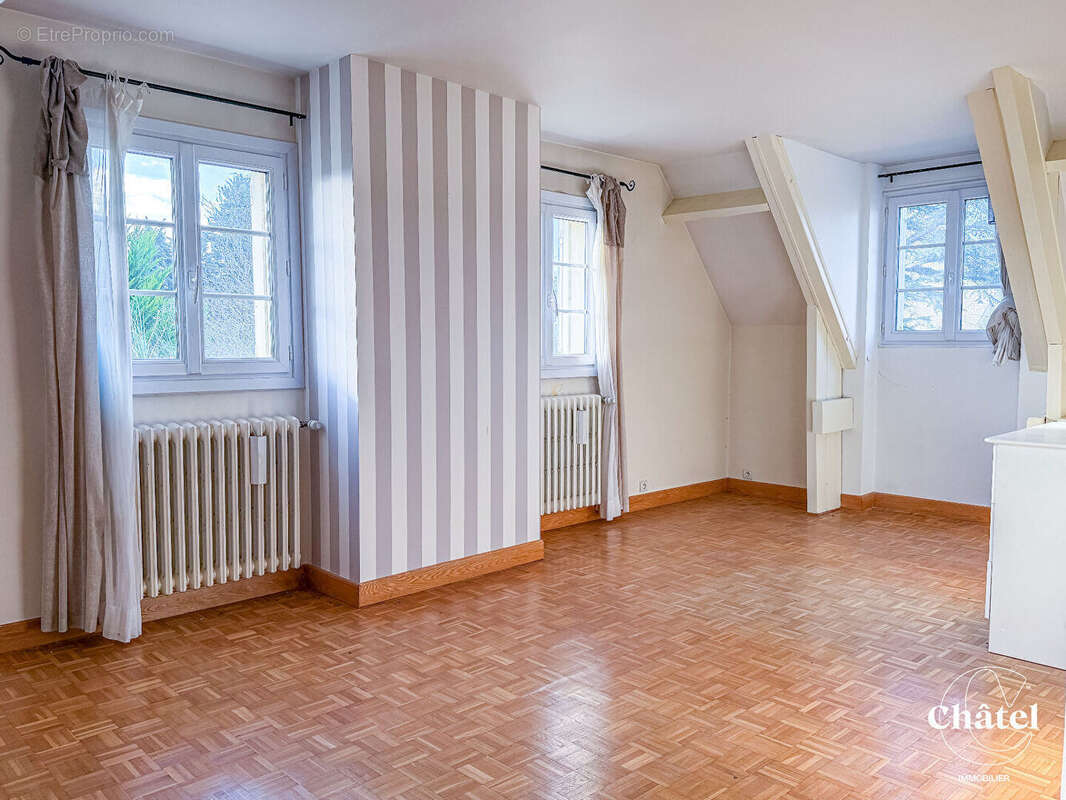 Maison à SAINT-WITZ