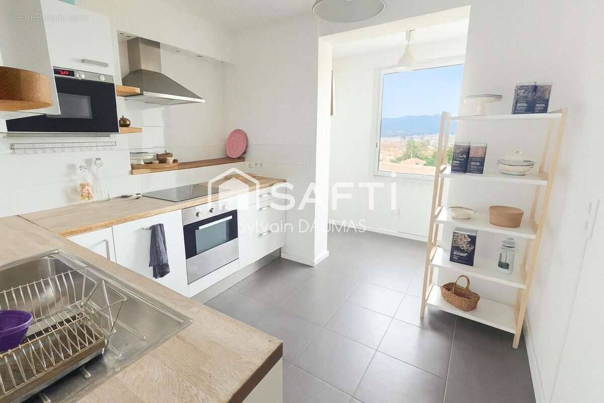 Photo 3 - Appartement à LA SEYNE-SUR-MER