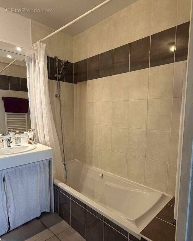 Appartement 78 m² à Saint-Sebastien-Sur-Loire  - photo 6
