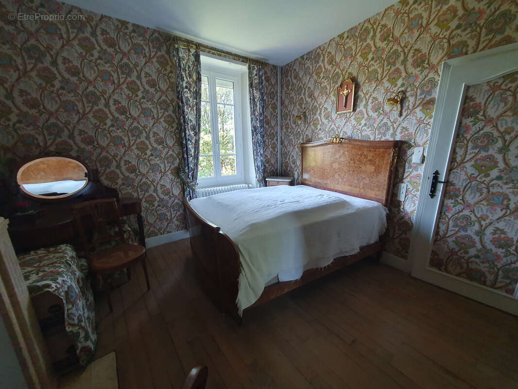 Maison à LAGUIOLE