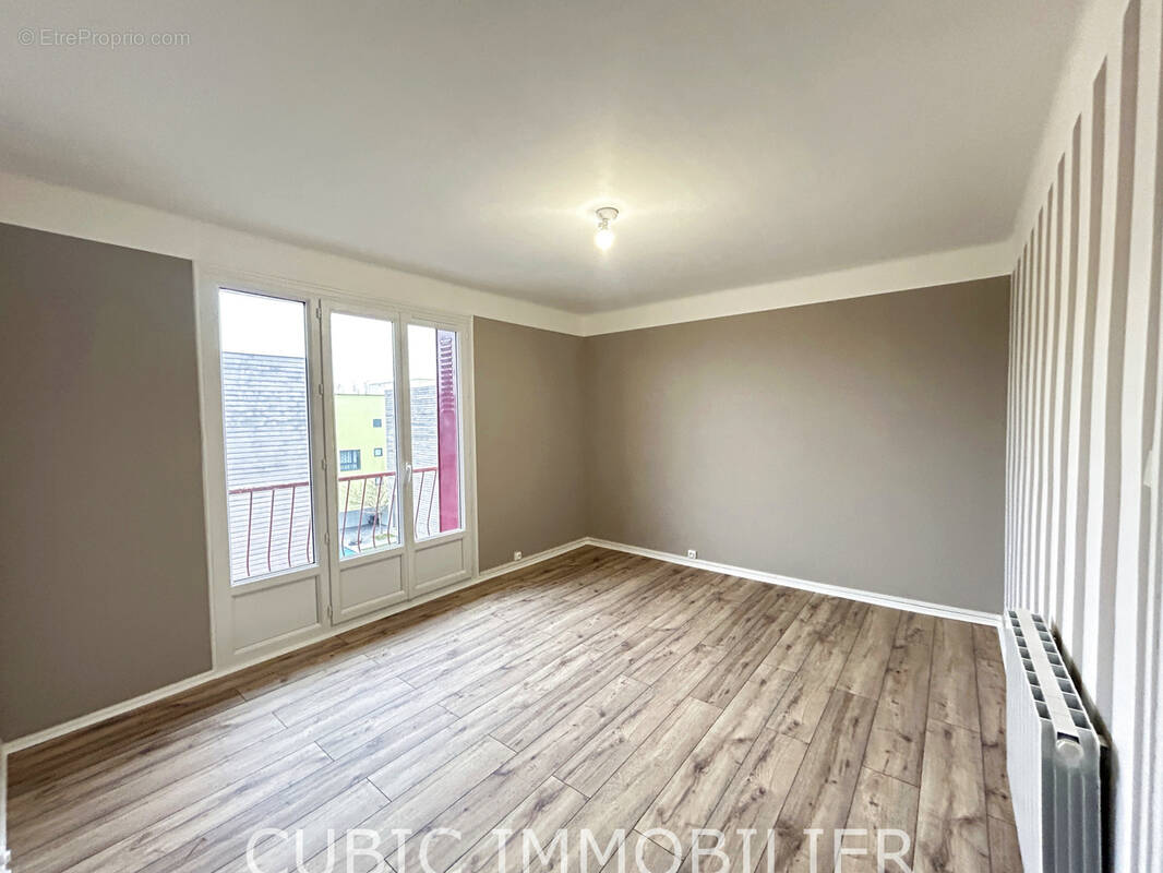 Appartement à VILLEFRANCHE-SUR-SAONE