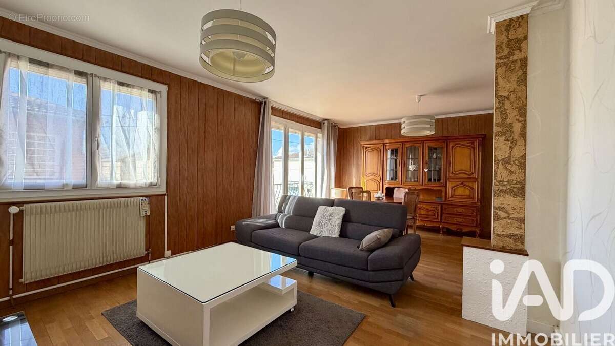 Photo 4 - Maison à MEYZIEU