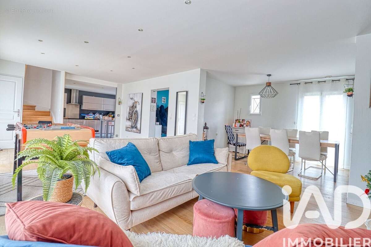 Photo 3 - Maison à CHAMPAGNE-SUR-OISE