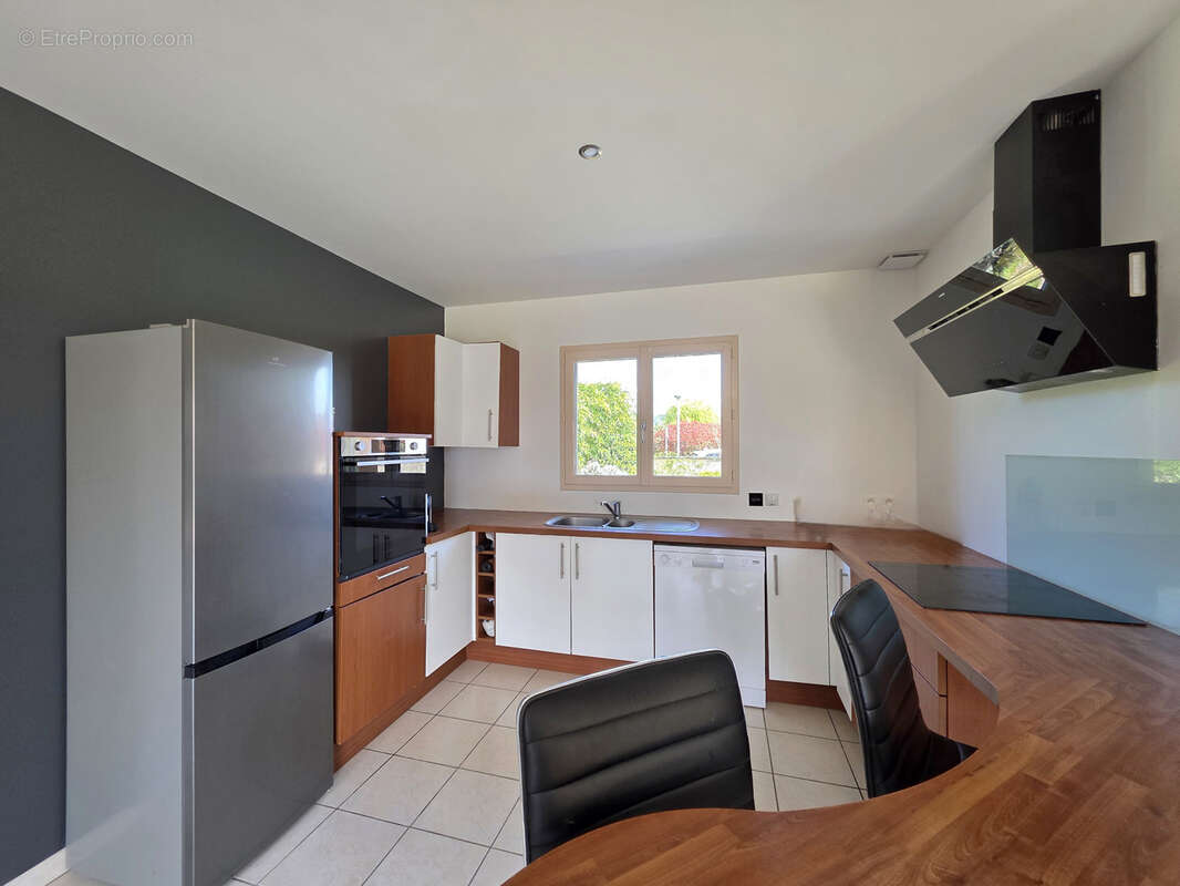 Maison à PUY-GUILLAUME