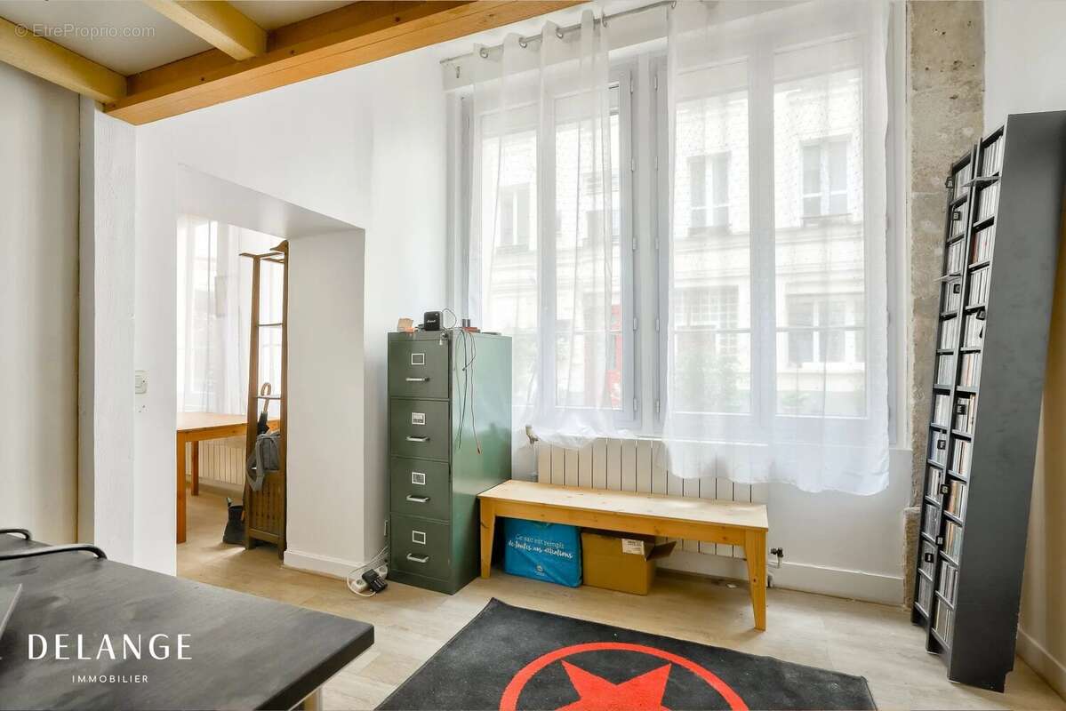 Appartement à PARIS-18E